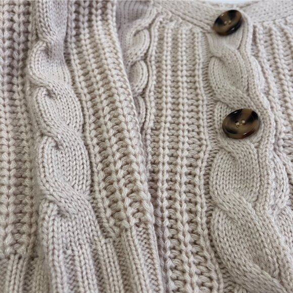 Moon & Madison Womens Cropped Cable Knit Sweater Sz M Chunky Cottage Fisherman. - Picture 6 of 10